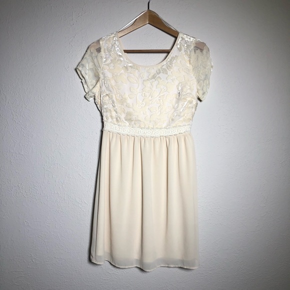 Flying Tomato Cream Velvet Burnout Dress - Picture 2 of 7